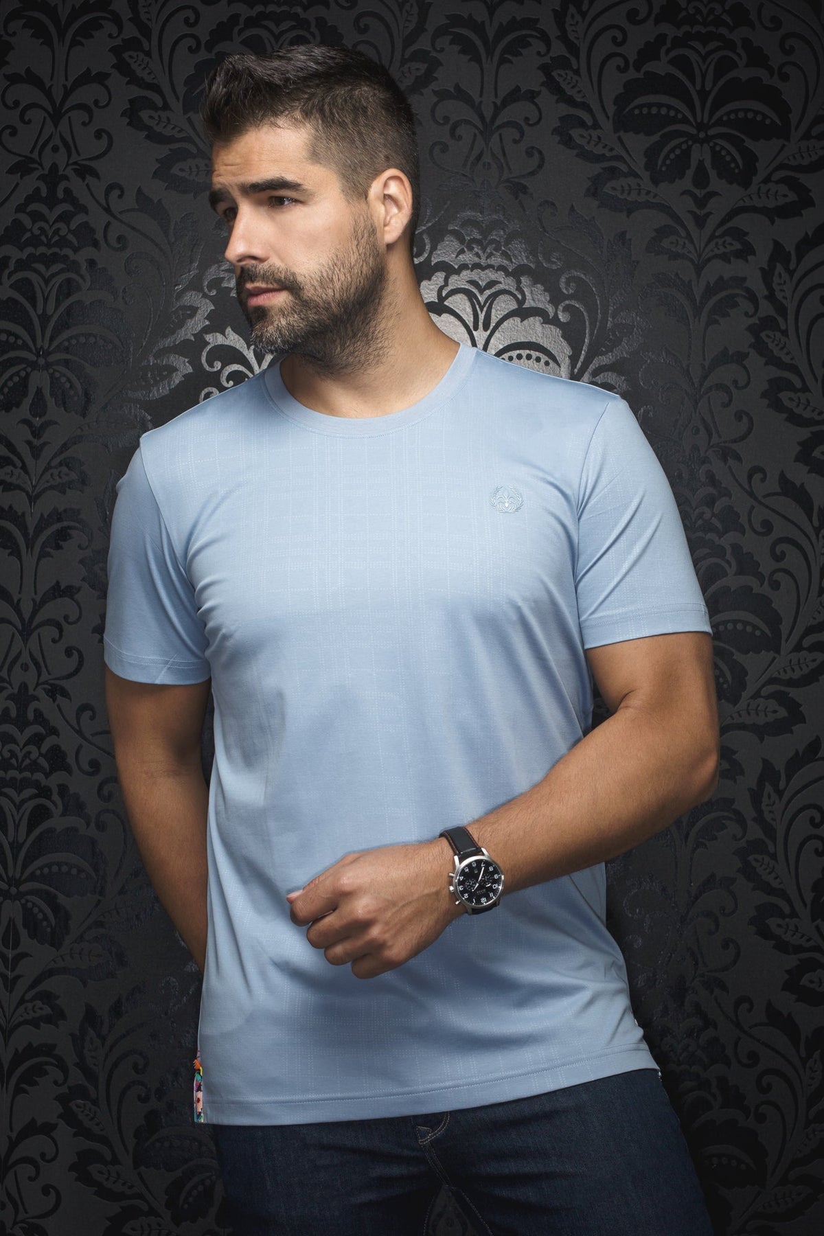 T-Shirt pour homme par Au Noir | C-MICHAEL-VARENNA Bleu clair | Boutique Vvög, inventaire complet de la marque Au Noir