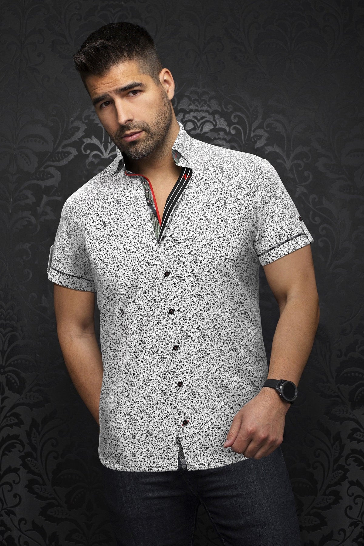 Chemise manches courtes en Knit pour homme par Au Noir | CAMPRA(SS) Blanc Gris | Disponible à la Boutique Vvög, vêtements mode pour homme et femme.