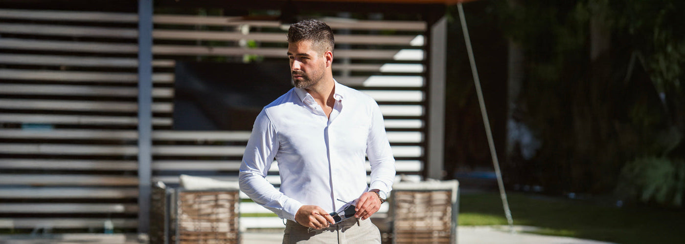 Chemise habillée homme blanche slim fit, basique mode.