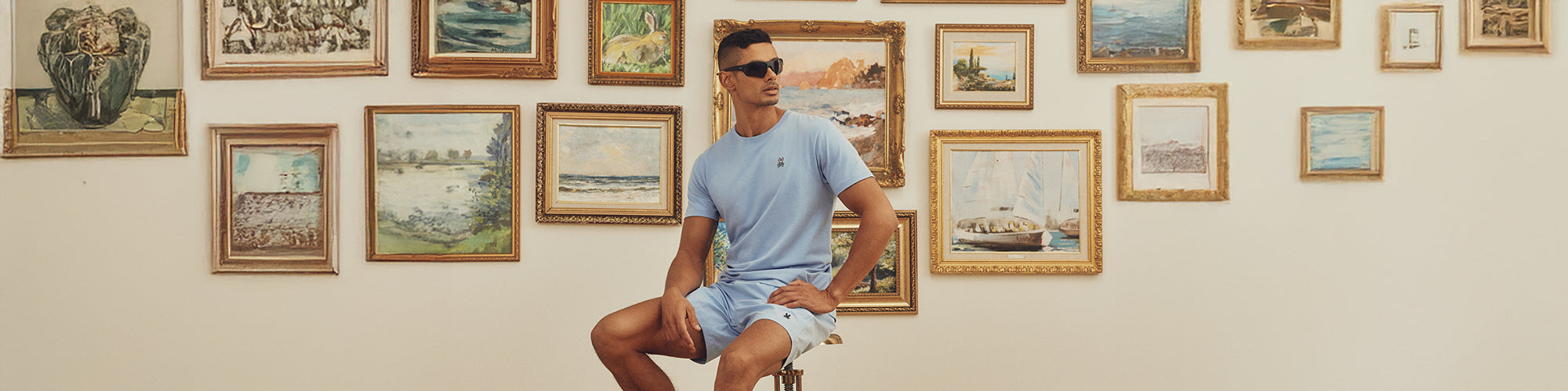 Sublimez votre style avec Psycho Bunny, une marque de vêtements de luxe pour homme alliant designs audacieux, tissus de haute qualité et détails brodés emblématiques.