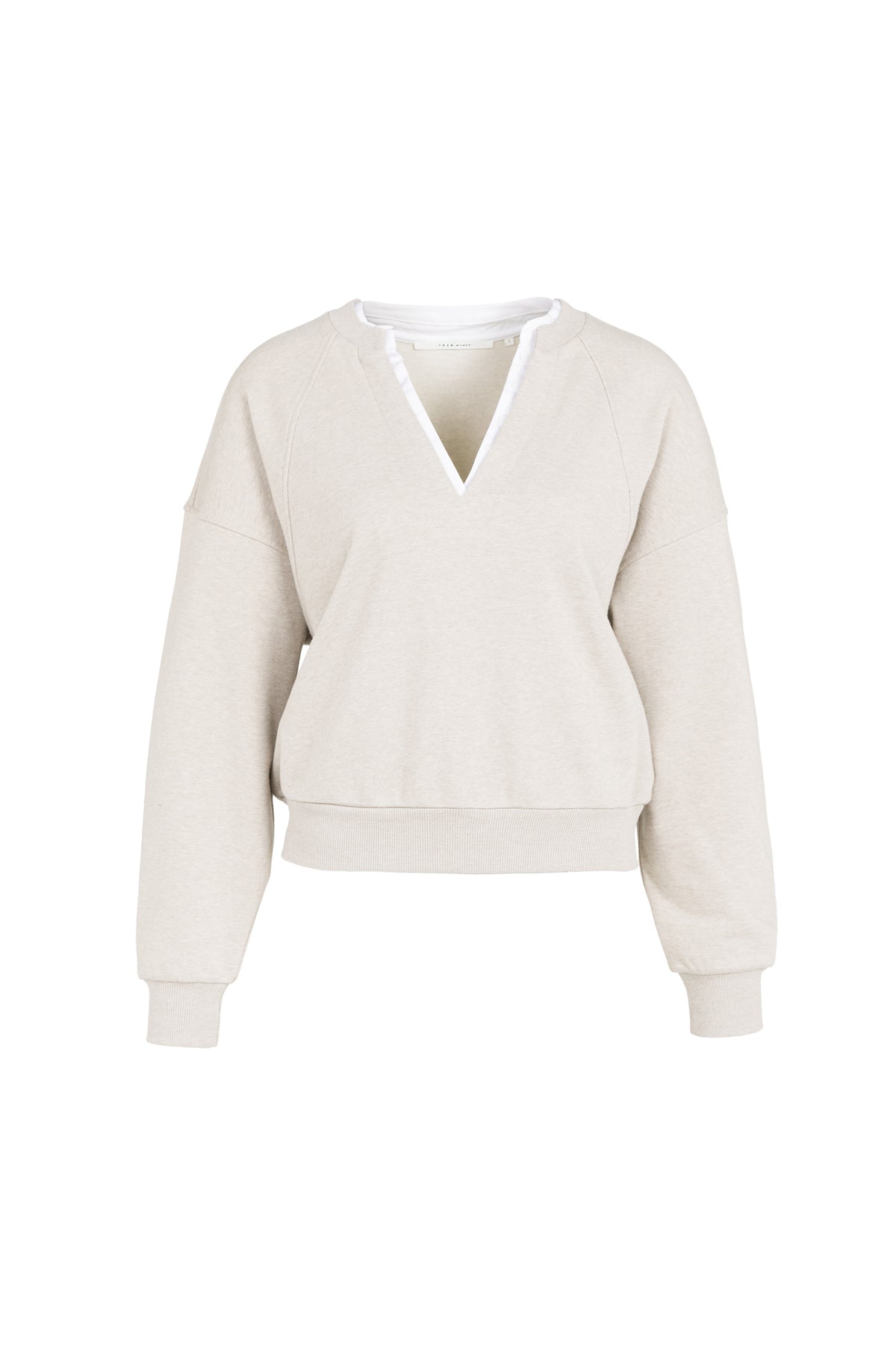Chandail manches longues beige pâle à encolure en V fendue, bordure blanche pour femme par YAYA, vue de face