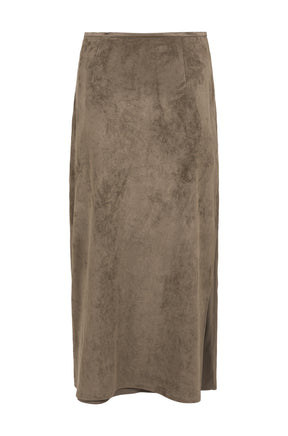 Vue arrière de la jupe maxi taupe effet suède avec pinces à la taille et forme droite pour femme par YAYA