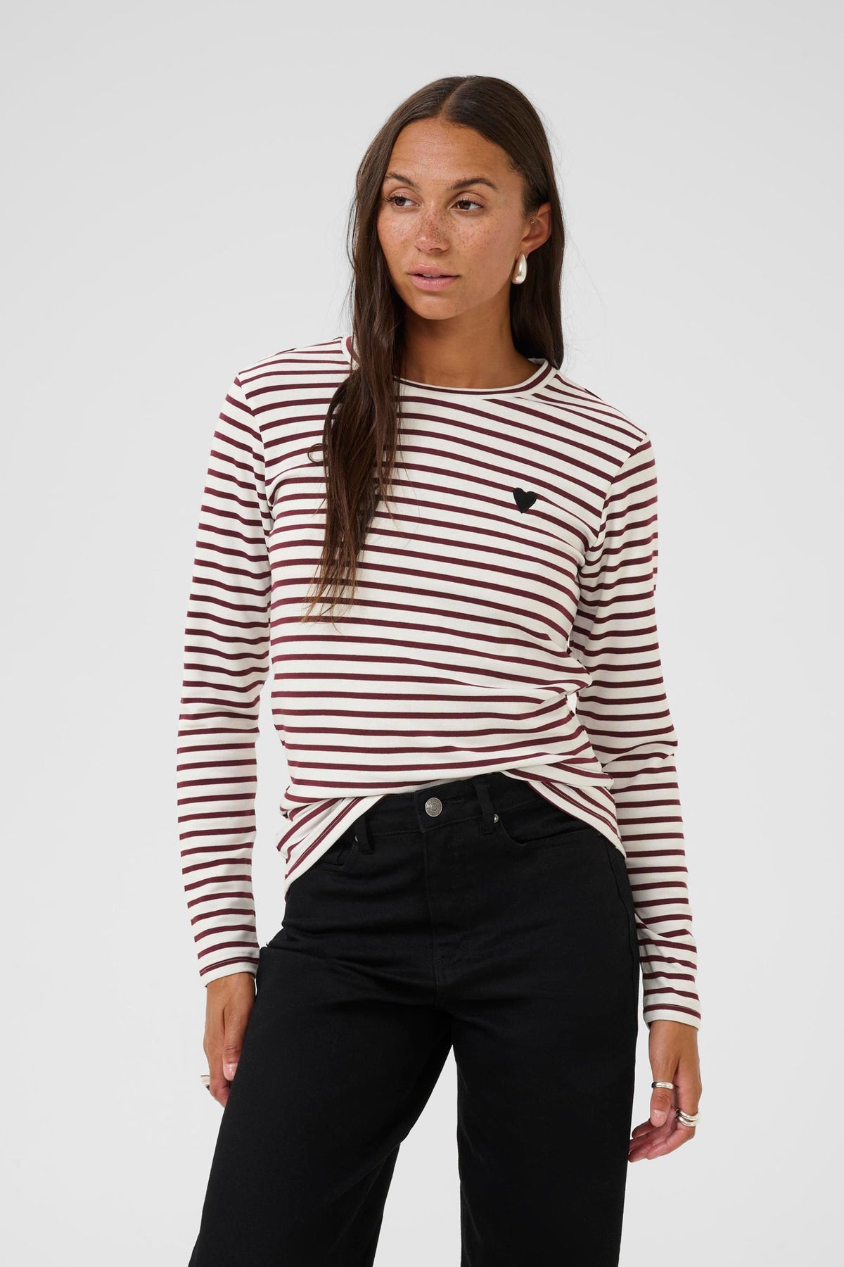 Chandail manches longues pour femme par Kaffe | 10502821 Craie/Windsor | Boutique Vvög, vêtements mode pour homme et femme
