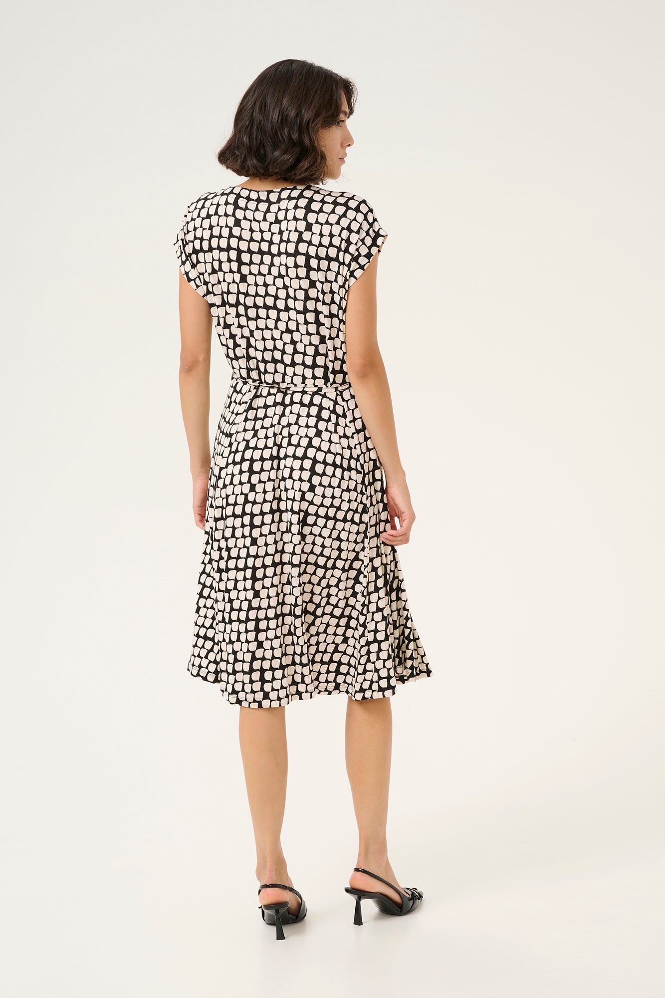 Robe pour femme par Kaffe | 10508466 Noir_Sable Raisin | Boutique Vvög, vêtements mode pour homme et femme