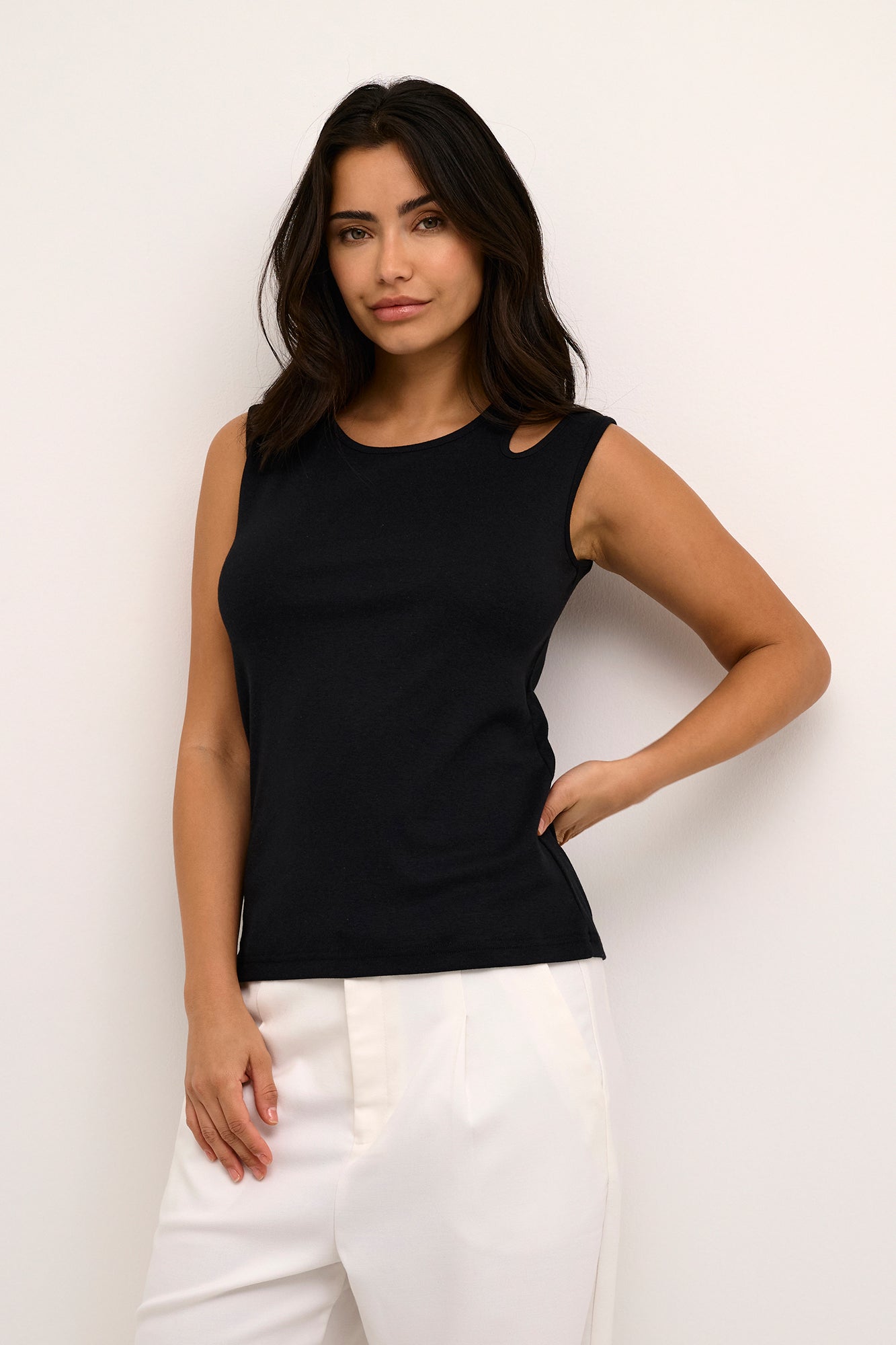 Camisole pour femme par Kaffe | 10508713 Noir profond | Boutique Vvög, vêtements mode pour homme et femme