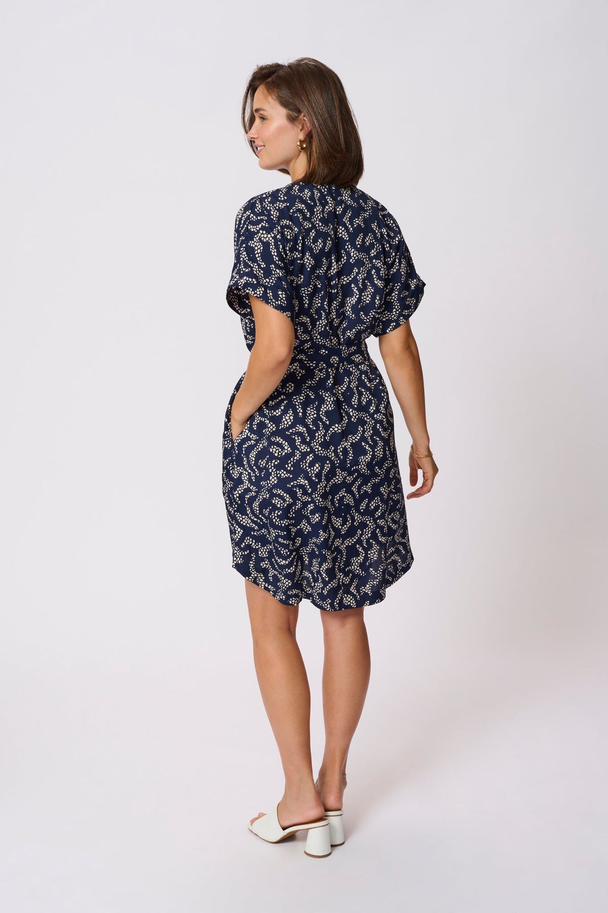 Robe pour femme par Kaffe | 10509919 Marine Minuit | Boutique Vvög, vêtements mode pour homme et femme