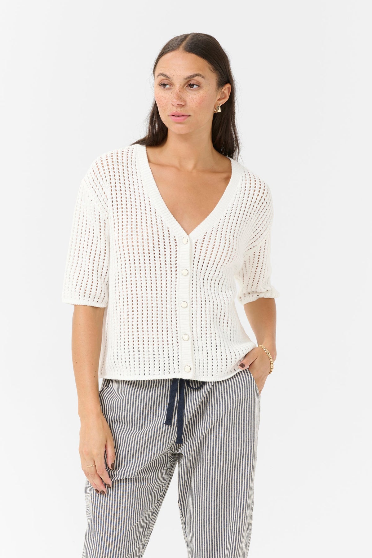 Cardigan pour femme par Kaffe | 10509986 Craie | Boutique Vvög, vêtements mode pour homme et femme