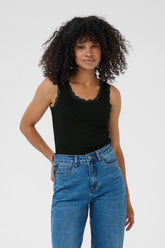 Camisole pour femme par Kaffe | 10510143 Noir Profond | Boutique Vvög, vêtements mode pour homme et femme