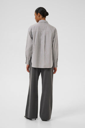 Blouse pour femme par Kaffe | 10510607 Gris/Rayures Blanches | Boutique Vvög, vêtements mode pour homme et femme