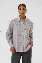 Blouse pour femme par Kaffe | 10510607 Gris/Rayures Blanches | Boutique Vvög, vêtements mode pour homme et femme
