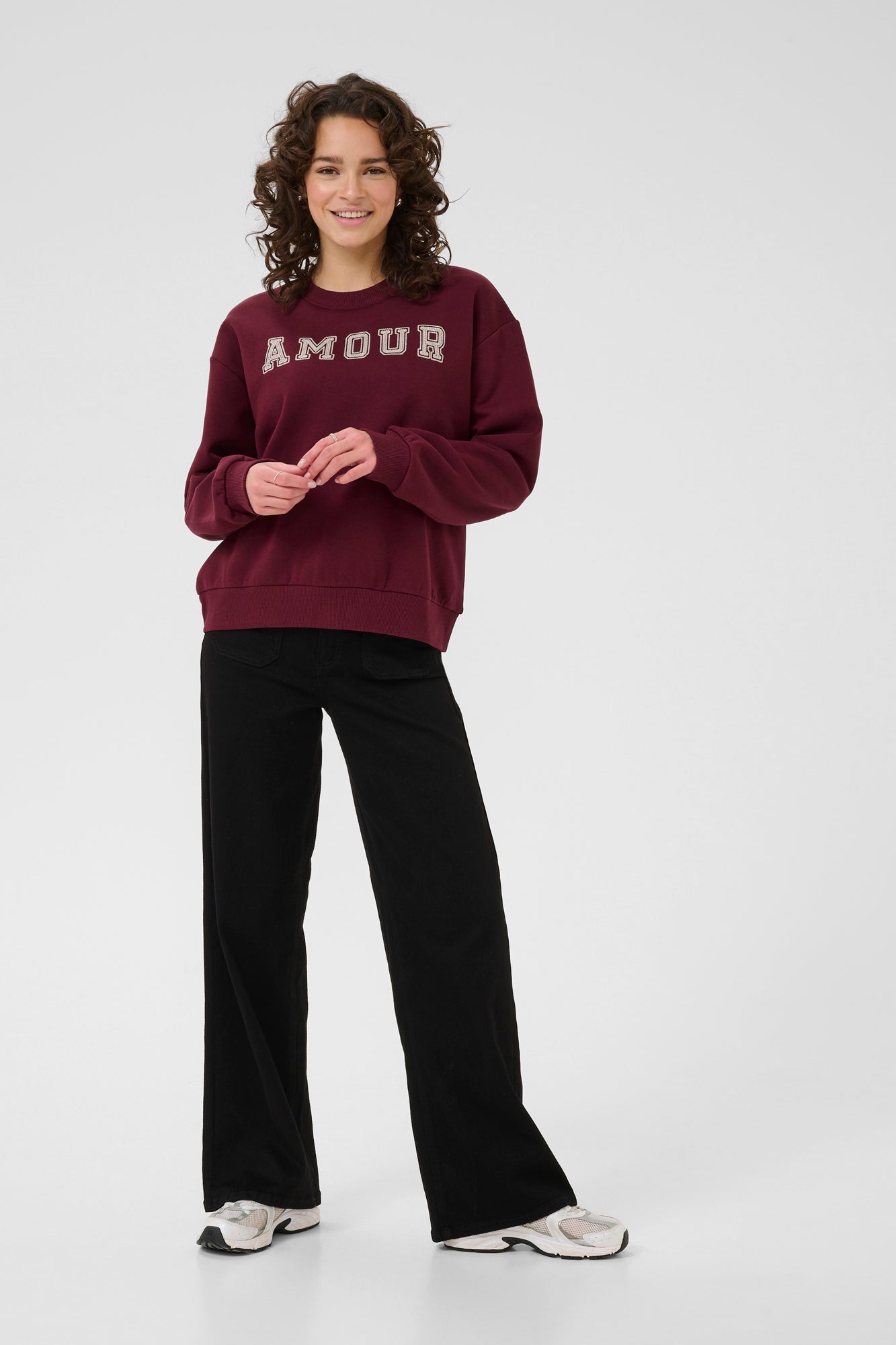 Chandail manches longues pour femme par Kaffe | 10510672 Vin De Windsor | Boutique Vvög, vêtements mode pour homme et femme