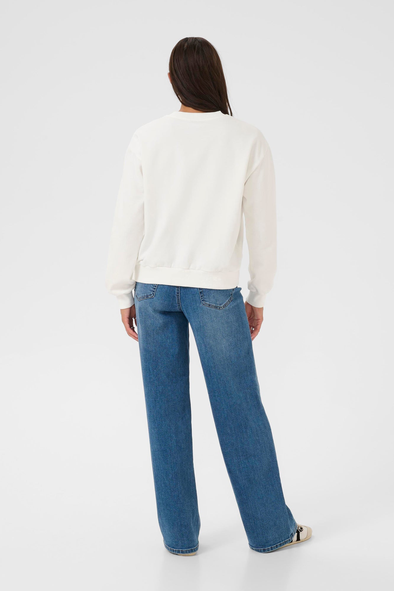 T-Shirt pour femme par Kaffe | 10510672 Craie/Plume | Boutique Vvög, vêtements mode pour homme et femme