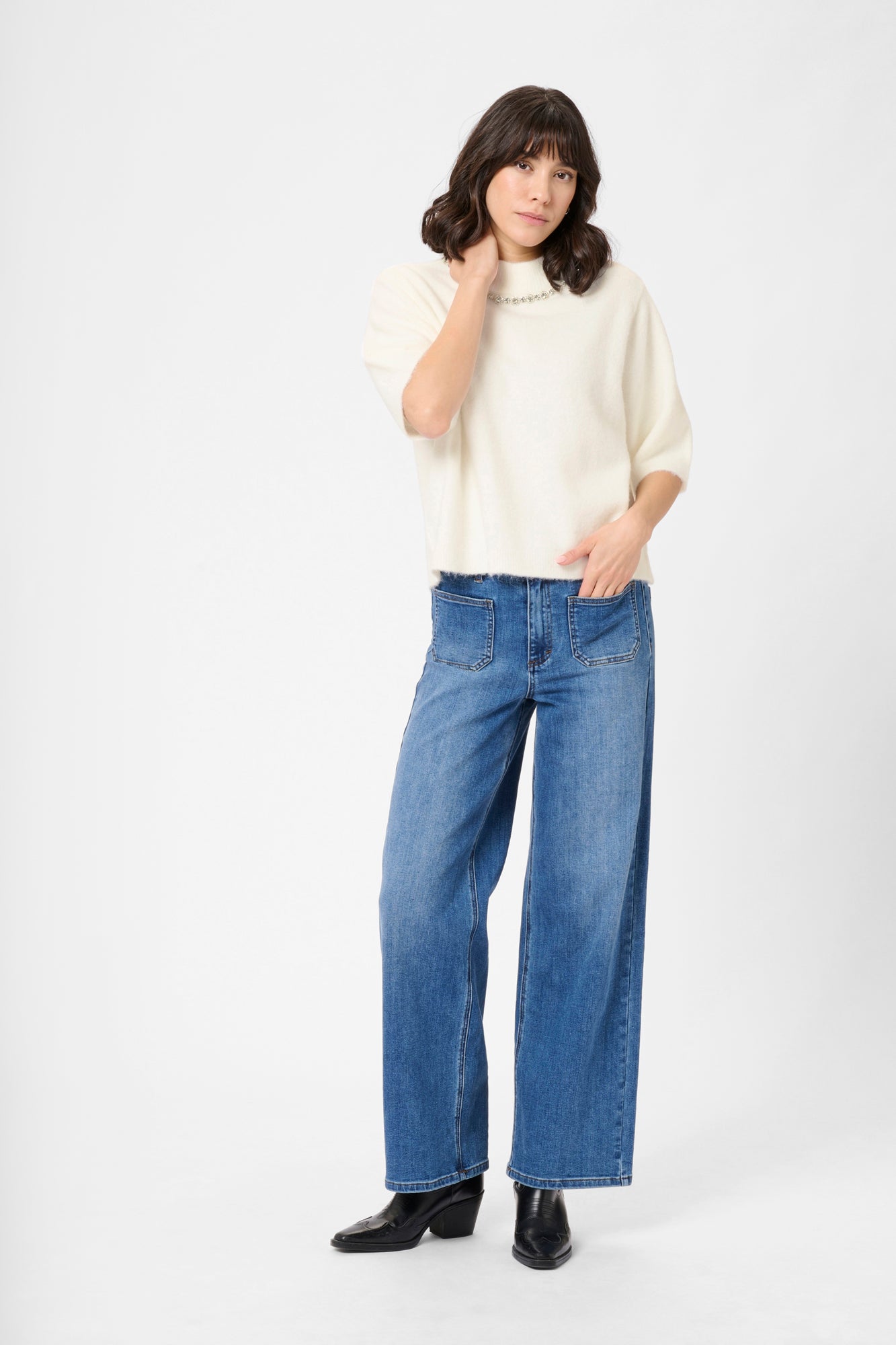 Chandail manches courtes pour femme par Kaffe | 10510878 Craie | Boutique Vvög, vêtements mode pour homme et femme