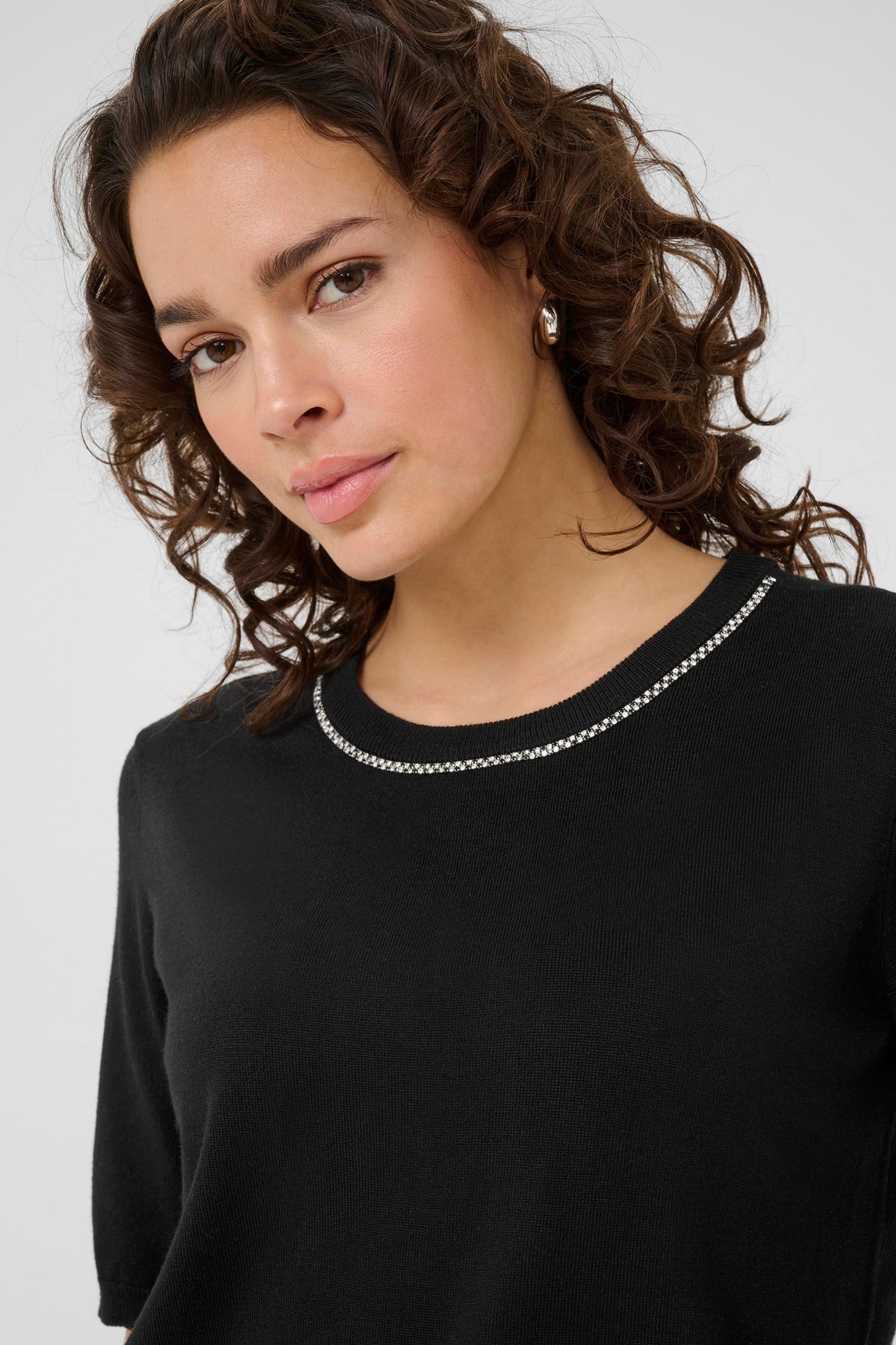 T-Shirt pour femme par Kaffe | 10510929 Noir Profond | Boutique Vvög, vêtements mode pour homme et femme
