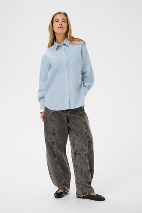 Blouse pour femme par Kaffe | 10511099 Rayure Bleu Poudre | Boutique Vvög, vêtements mode pour homme et femme