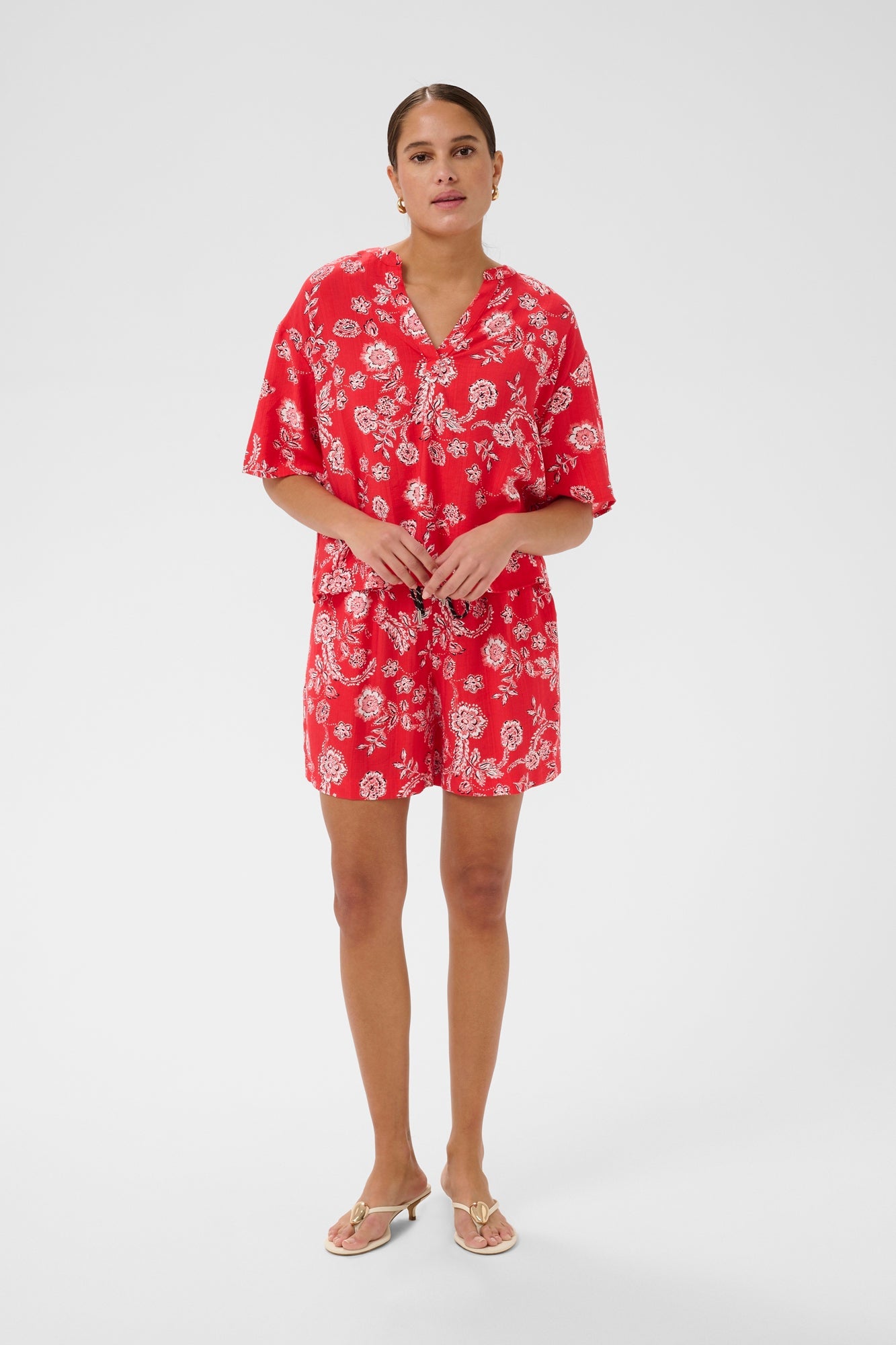 Blouse pour femme par Kaffe | 10511554 Craie rouge coquelicot | Boutique Vvög, vêtements mode pour homme et femme