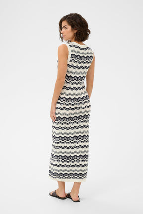 Robe pour femme par Kaffe | 10511685 Craie minuit | Boutique Vvög, vêtements mode pour homme et femme