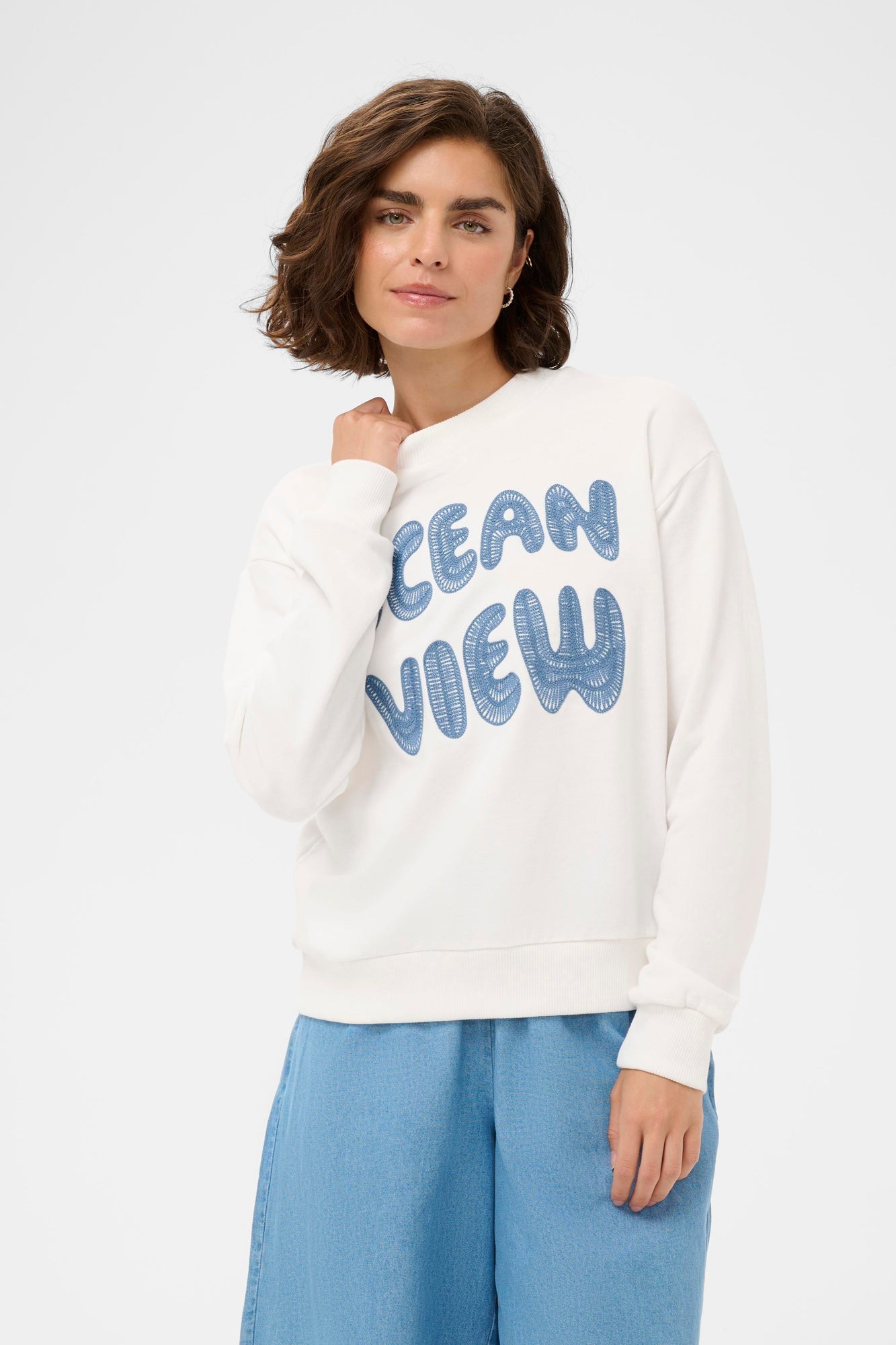 Chandail pour femme par Kaffe | 10511712 Craie | Boutique Vvög, vêtements mode pour homme et femme