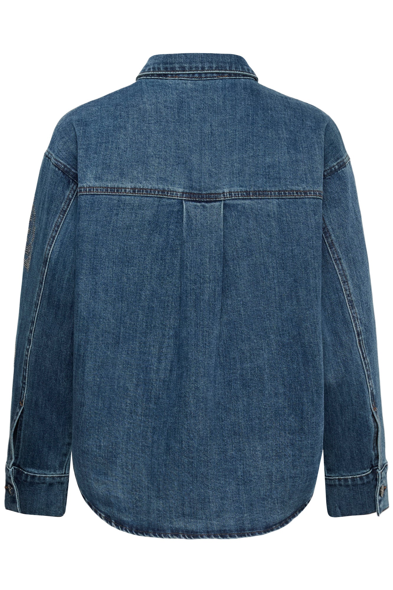 Blouse manches longues en denim bleu avec empiècement, pli central et poignets boutonnés pour femme par Kaffe, vue de dos