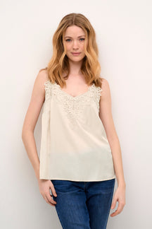 Camisole pour femme par Cream | 10611224 Parchemin Ancien | Boutique Vvög, vêtements mode pour homme et femme