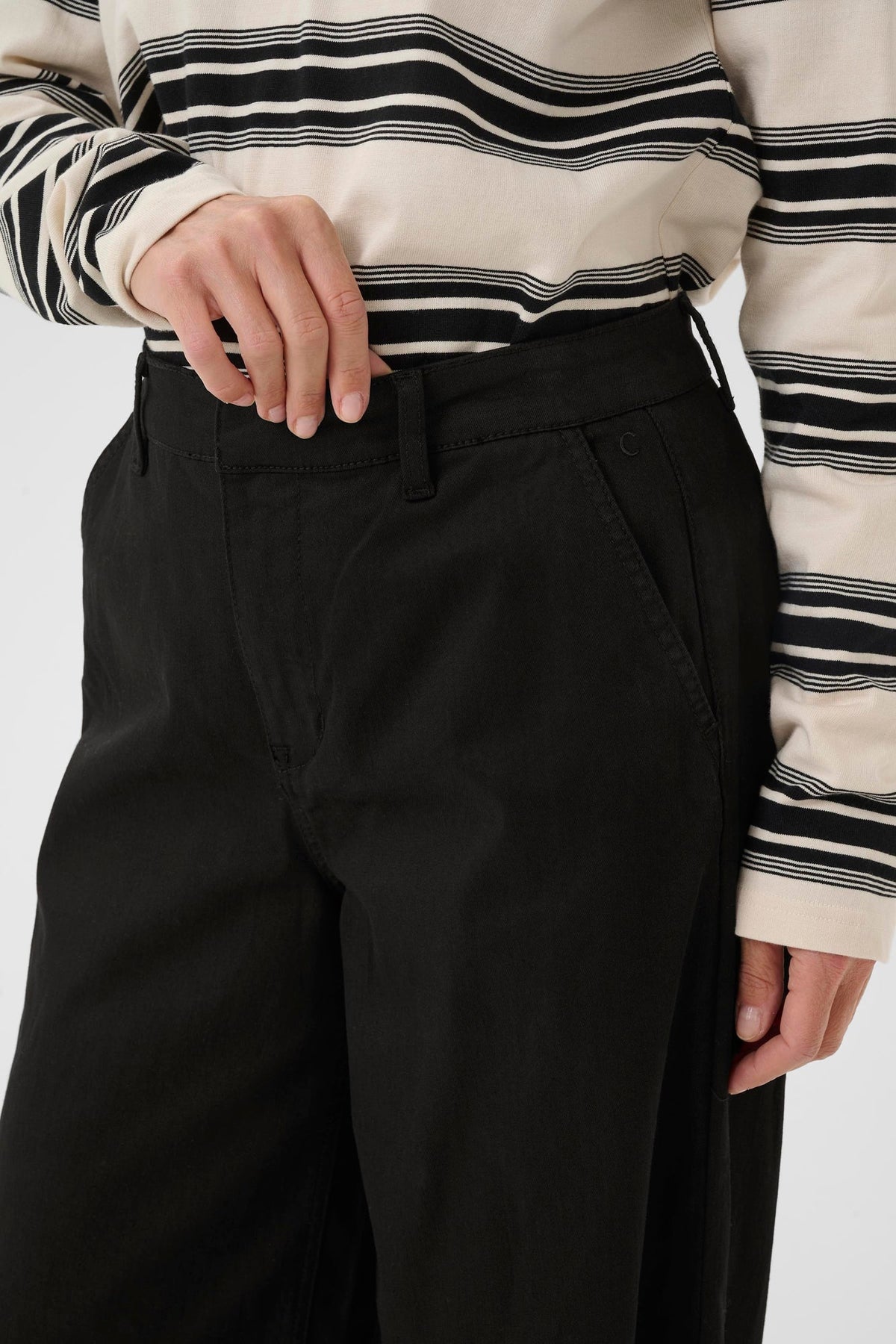 Pantalon pour femme par Cream | 10613683 Noir absolu | Boutique Vvög, vêtements mode pour homme et femme