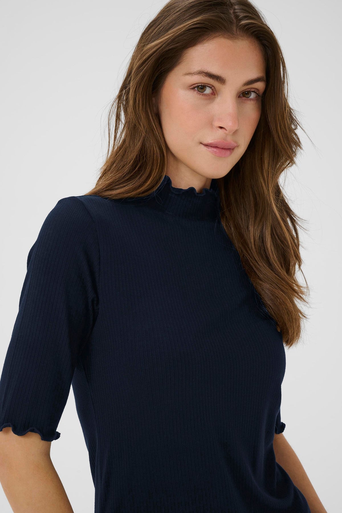Chandail manches courtes pour femme par Cream | 10614355 Noir Absolu | Boutique Vvög, vêtements mode pour homme et femme