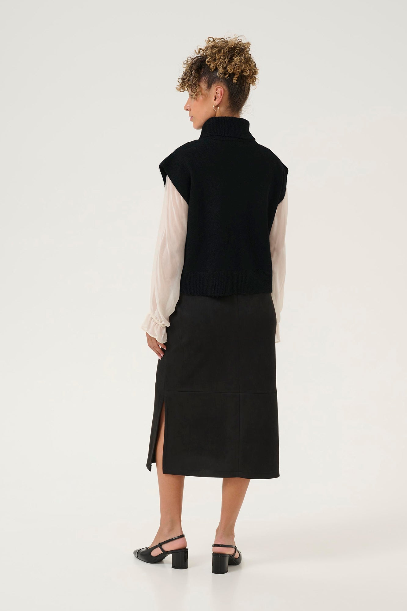 Chandail manches courtes pour femme par Cream | 10614457 Noir Absolu | Boutique Vvög, vêtements mode pour homme et femme