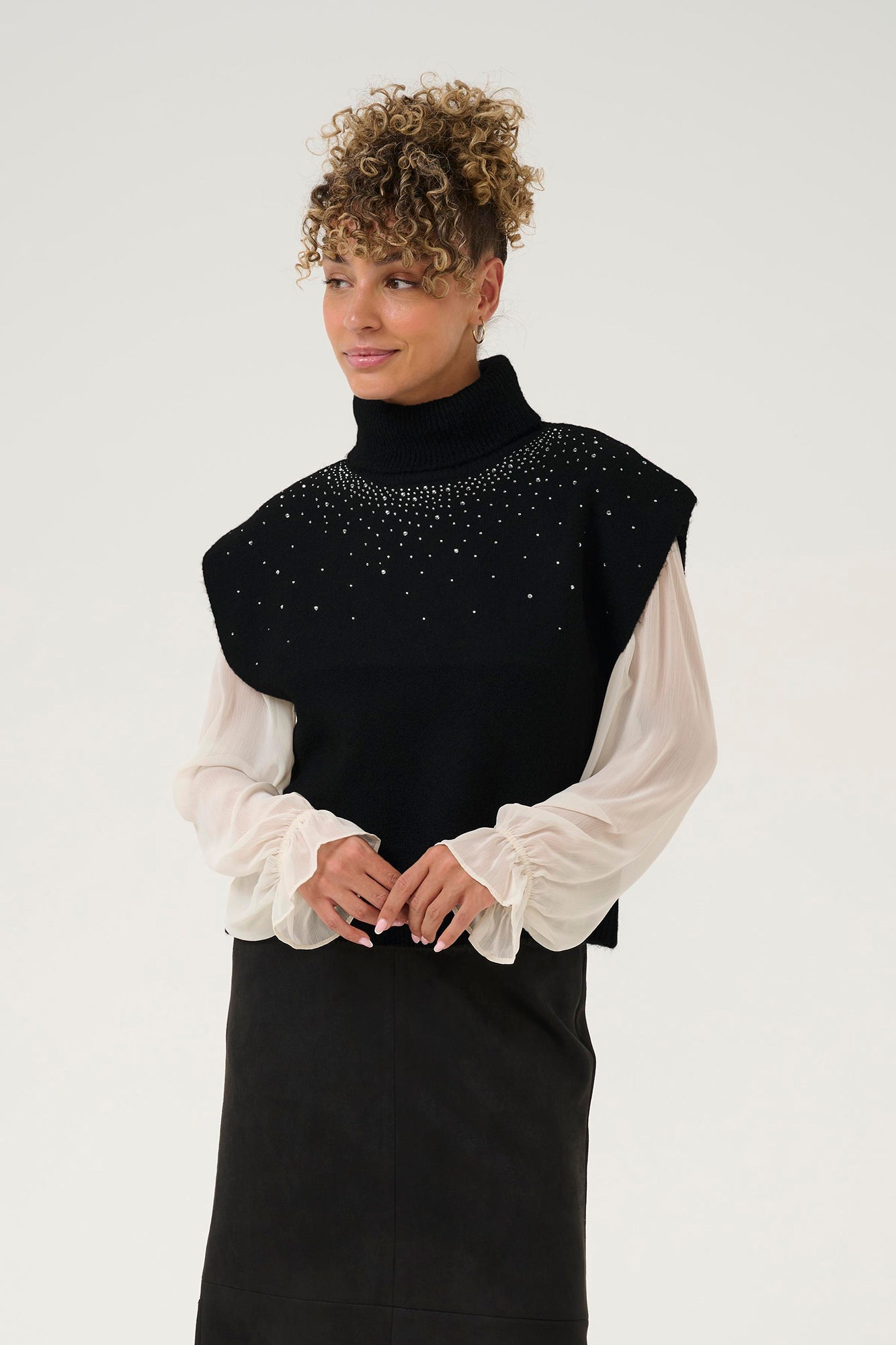 Chandail manches courtes pour femme par Cream | 10614457 Noir Absolu | Boutique Vvög, vêtements mode pour homme et femme