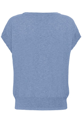 Vue arrière isolée du T-Shirt tricoté bleu pâle à manches courtes et ourlet côtelé pour femme par Cream