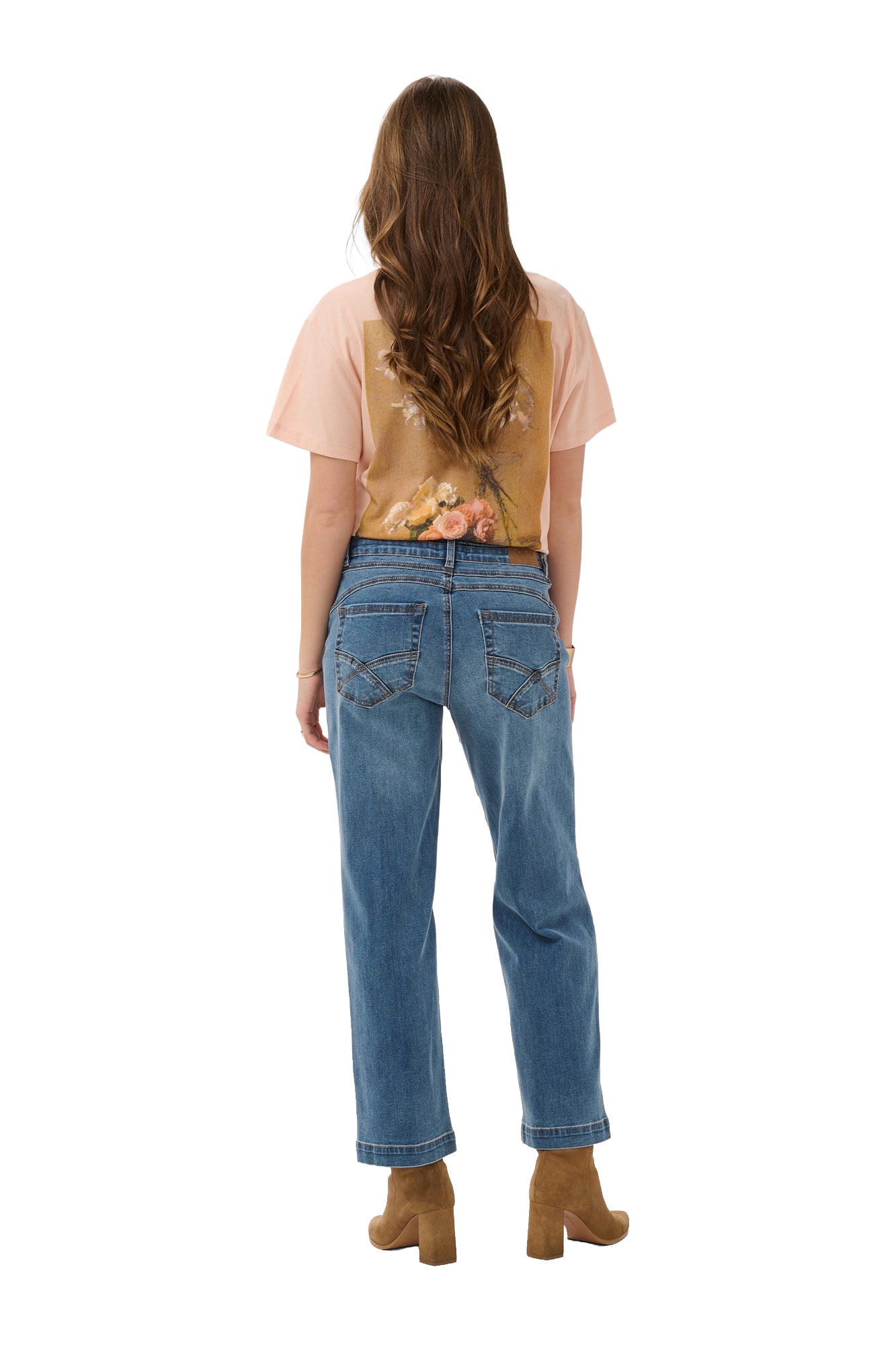 Vue arrière du jean droit bleu moyen à jambe droite avec poches arrière surpiquées et ourlets droits pour femme par Cream