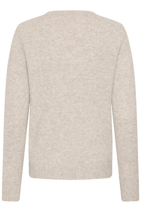 Vue arrière isolée du chandail tricot beige pâle uni, à manches longues et ourlet côtelé pour femme par Cream