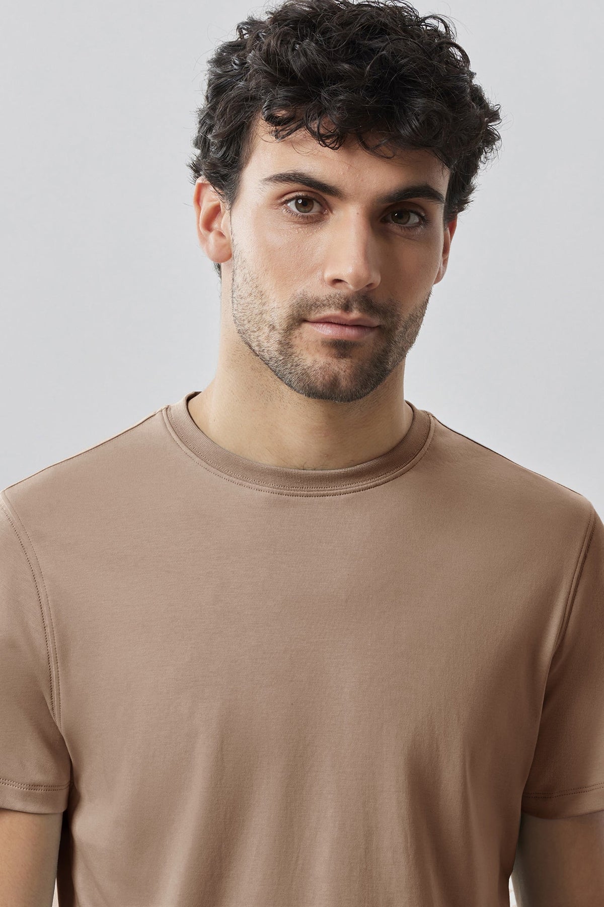 T-Shirt pour homme par Robert Barakett | Georgia 23336 Café | Boutique Vvög, vêtements mode pour homme et femme