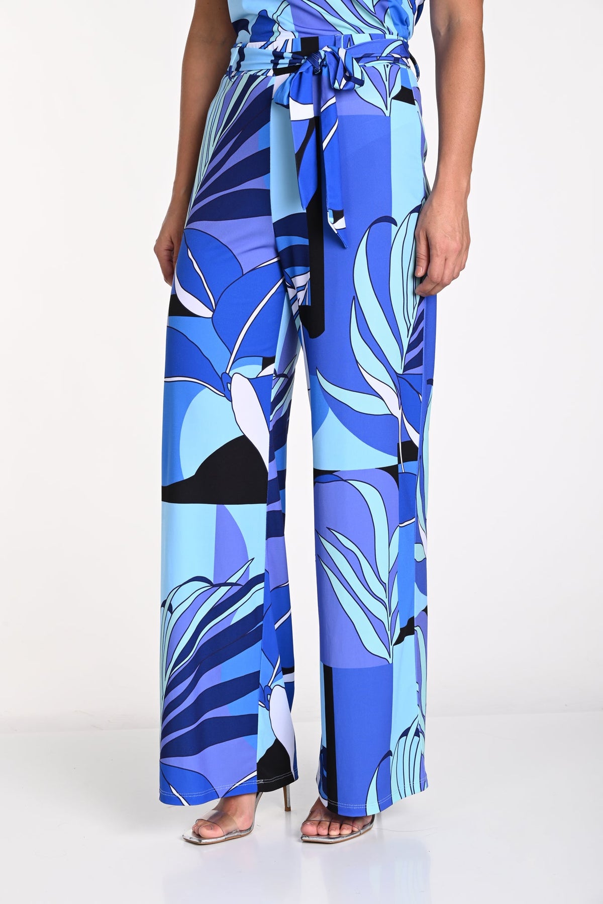 Pantalon pour femme par Frank Lyman | 241217 BLUE/PURPLE/P3013 | Boutique Vvög, vêtements mode pour homme et femme