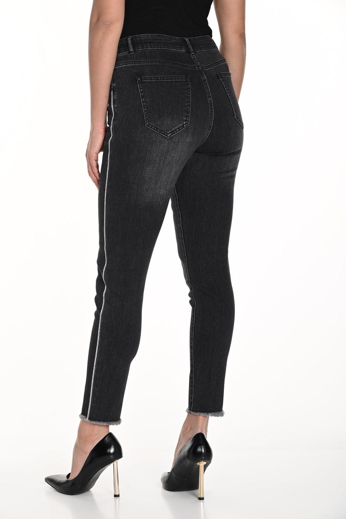 Jeans pour femme par Frank Lyman | 243407U CHARCOAL | Boutique Vvög, vêtements mode pour homme et femme