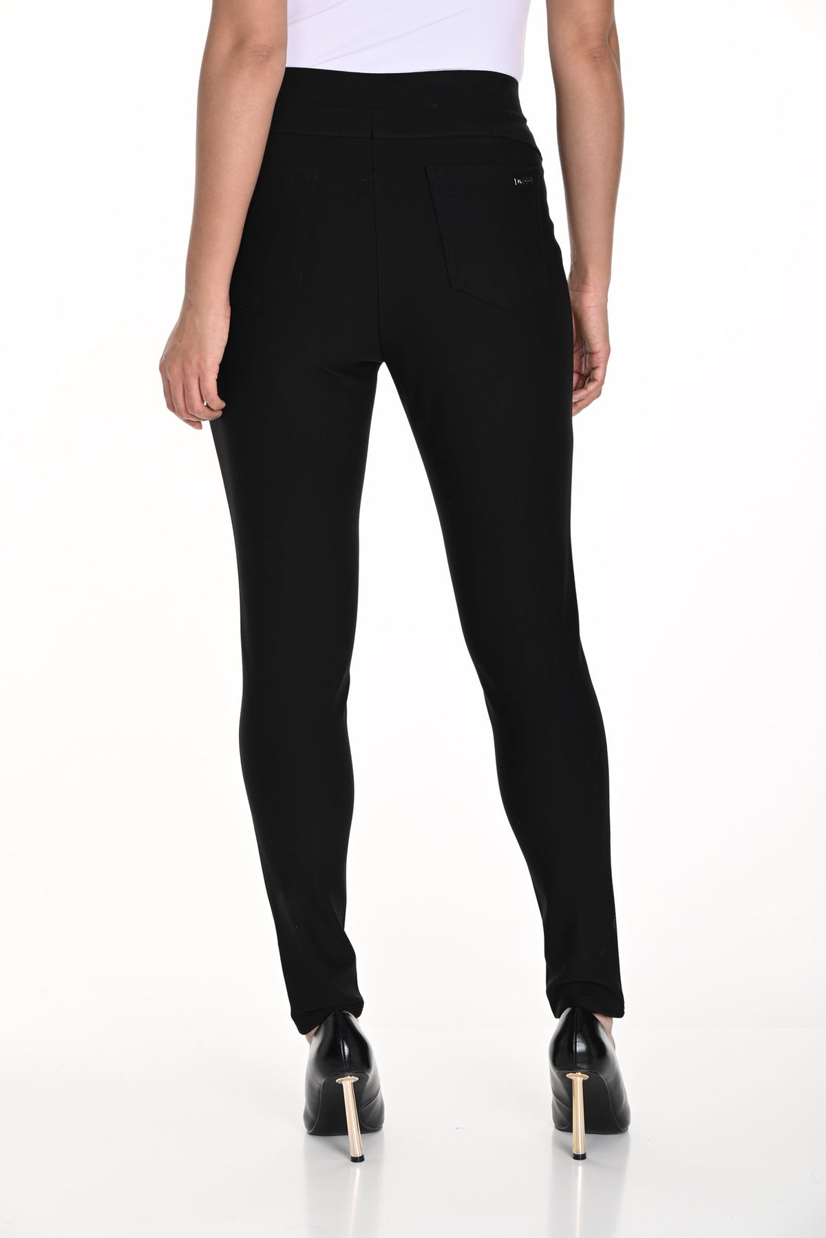 Pantalon pour femme par Frank Lyman | 243430U Noir | Boutique Vvög, vêtements mode pour homme et femme