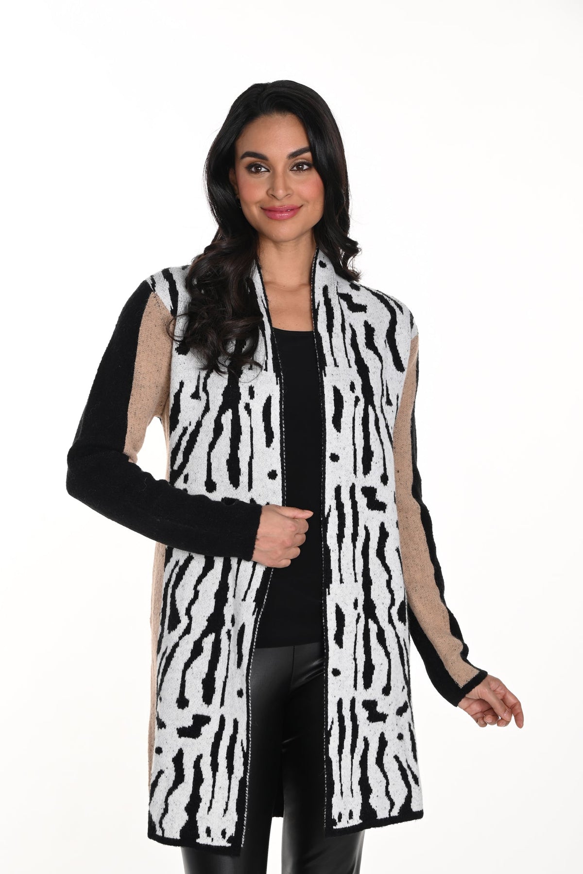 Cardigan pour femme par Frank Lyman | 243497U ZEBRA/BEIGE | Boutique Vvög, vêtements mode pour homme et femme