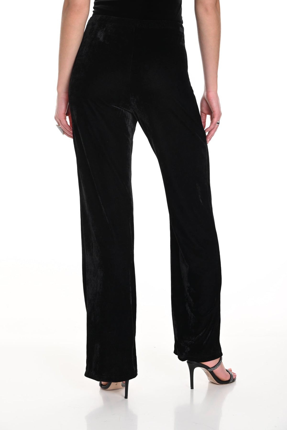 Pantalon pour femme par Frank Lyman | 244320 BLACK | Boutique Vvög, vêtements mode pour homme et femme