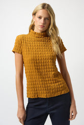 Chandail manches courtes pour femme par Joseph Ribkoff | 253256 Medallion | Boutique Vvög, vêtements mode pour homme et femme