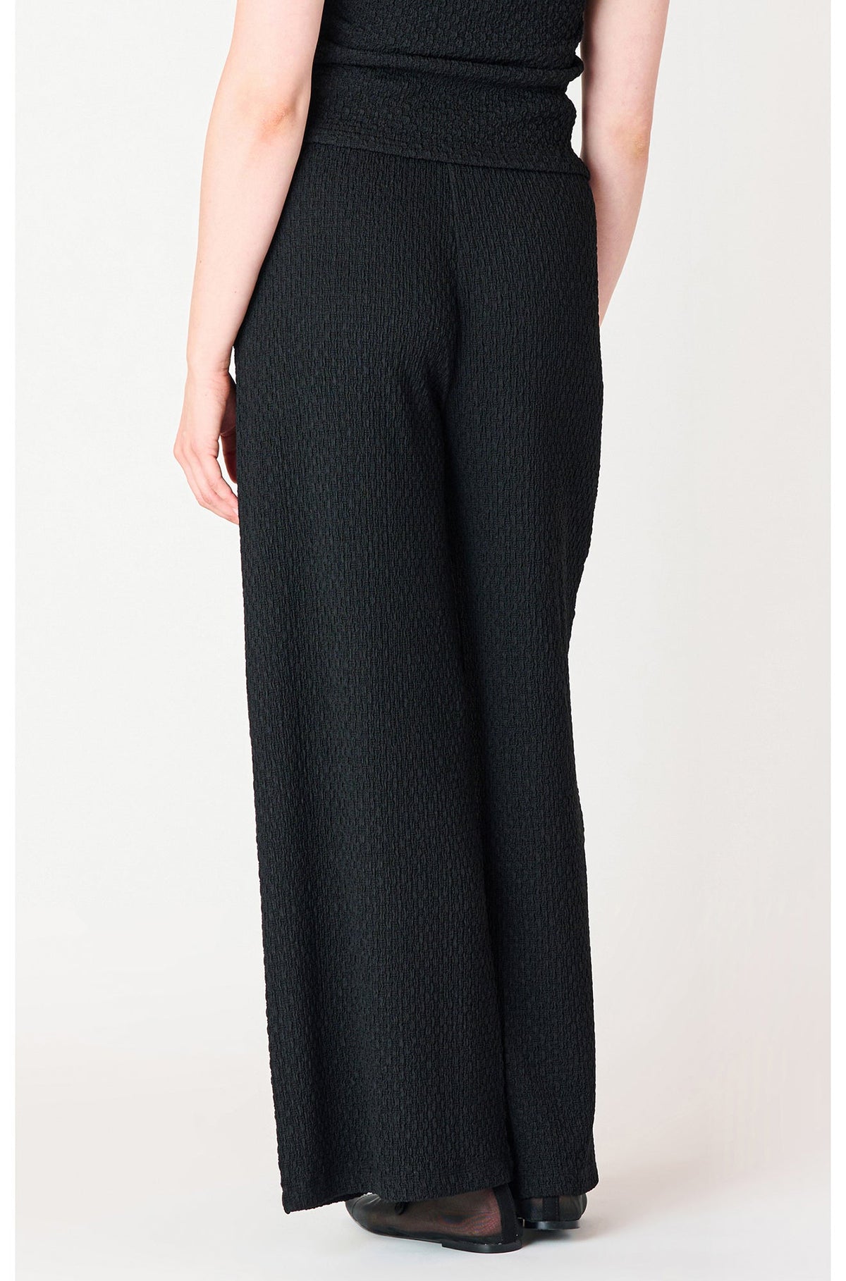 Pantalon pour femme par Black Tape | 2622218 T Noir | Boutique Vvög, vêtements mode pour homme et femme