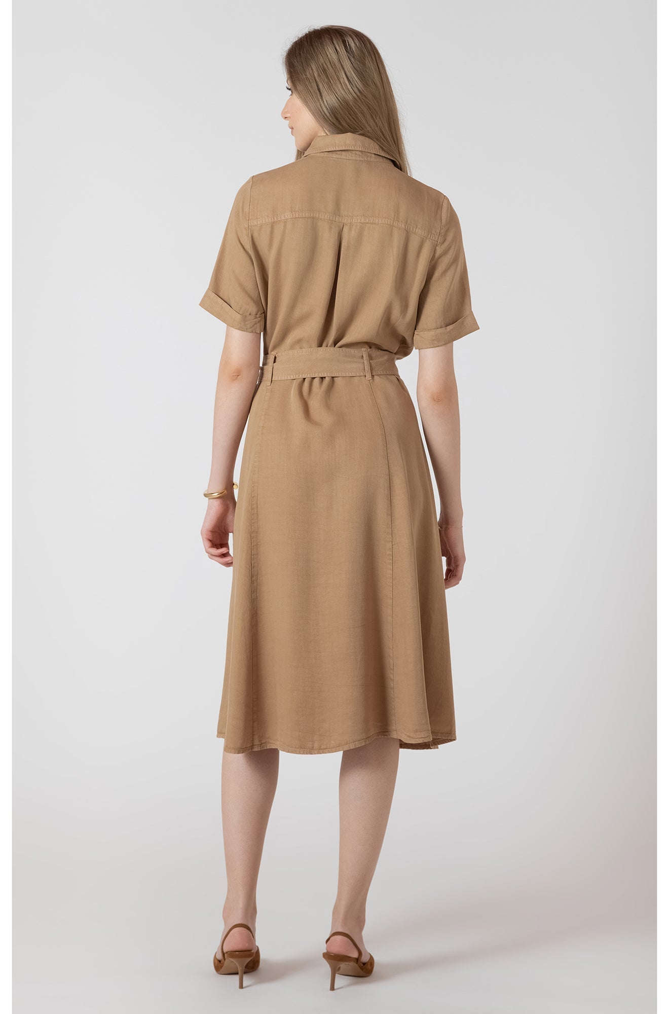 Robe pour femme par Black Tape | 2722508 T Café Au Lait | Boutique Vvög, vêtements mode pour homme et femme