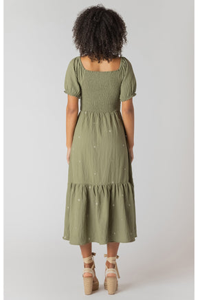 Robe pour femme par Room 34 | 2722518 DG Sauge Brodé | Boutique Vvög, vêtements mode pour homme et femme