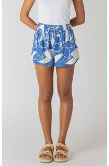 Short pour femme par Room 34 | 2722718 DG Floral Azur | Boutique Vvög, vêtements mode pour homme et femme