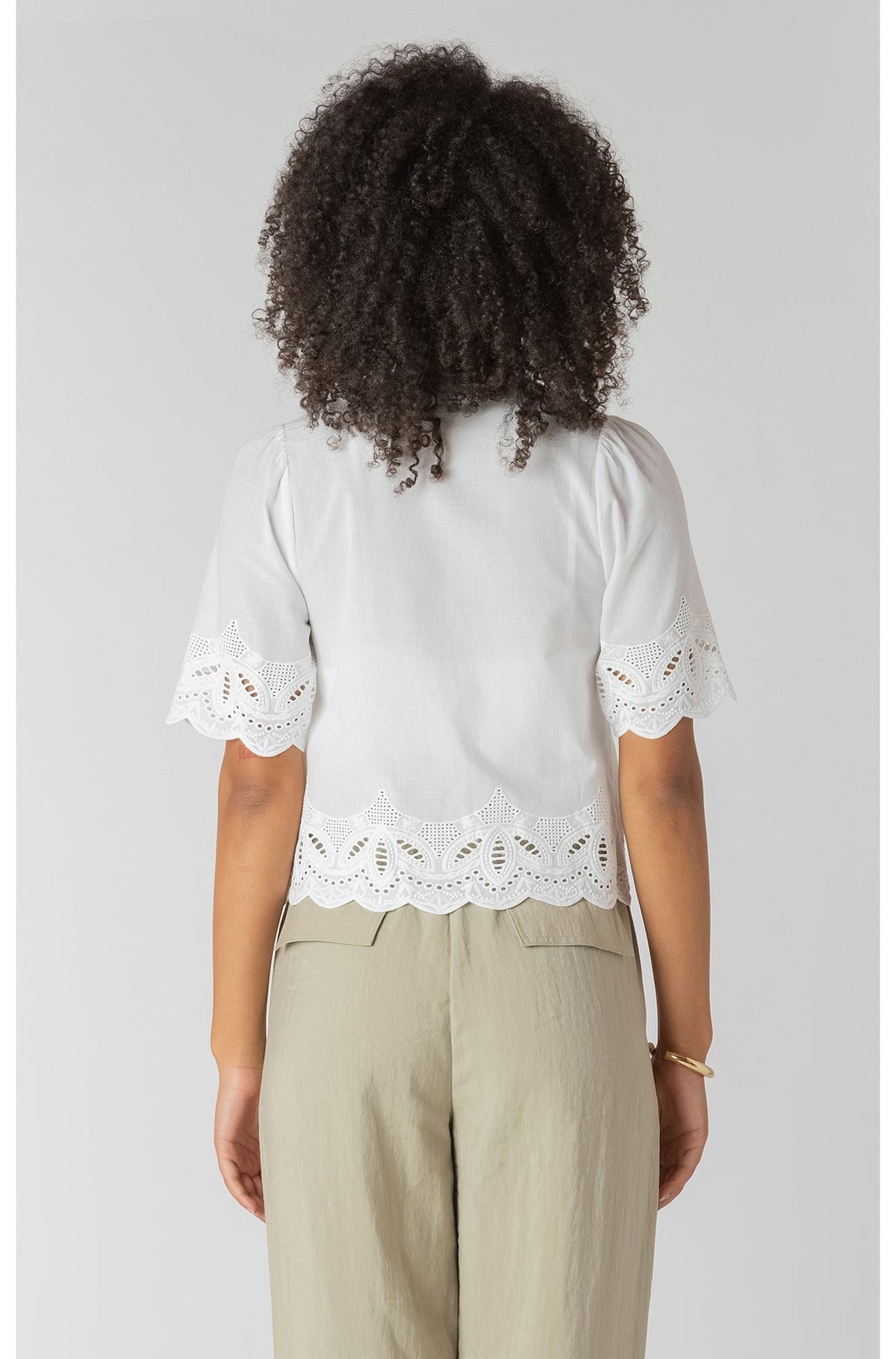 T-Shirt pour femme par Room 34 | 2723740 DG Blanc | Boutique Vvög, vêtements mode pour homme et femme