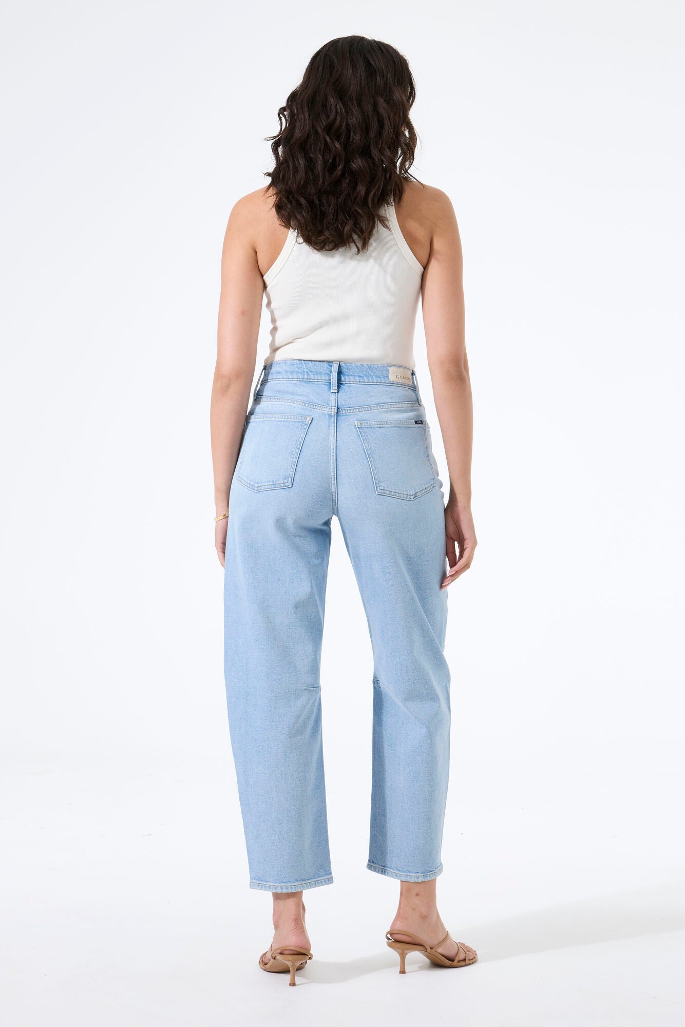 Jeans pour femme par Garcia | 282 Délavage Moyen | Boutique Vvög, vêtements mode pour homme et femme
