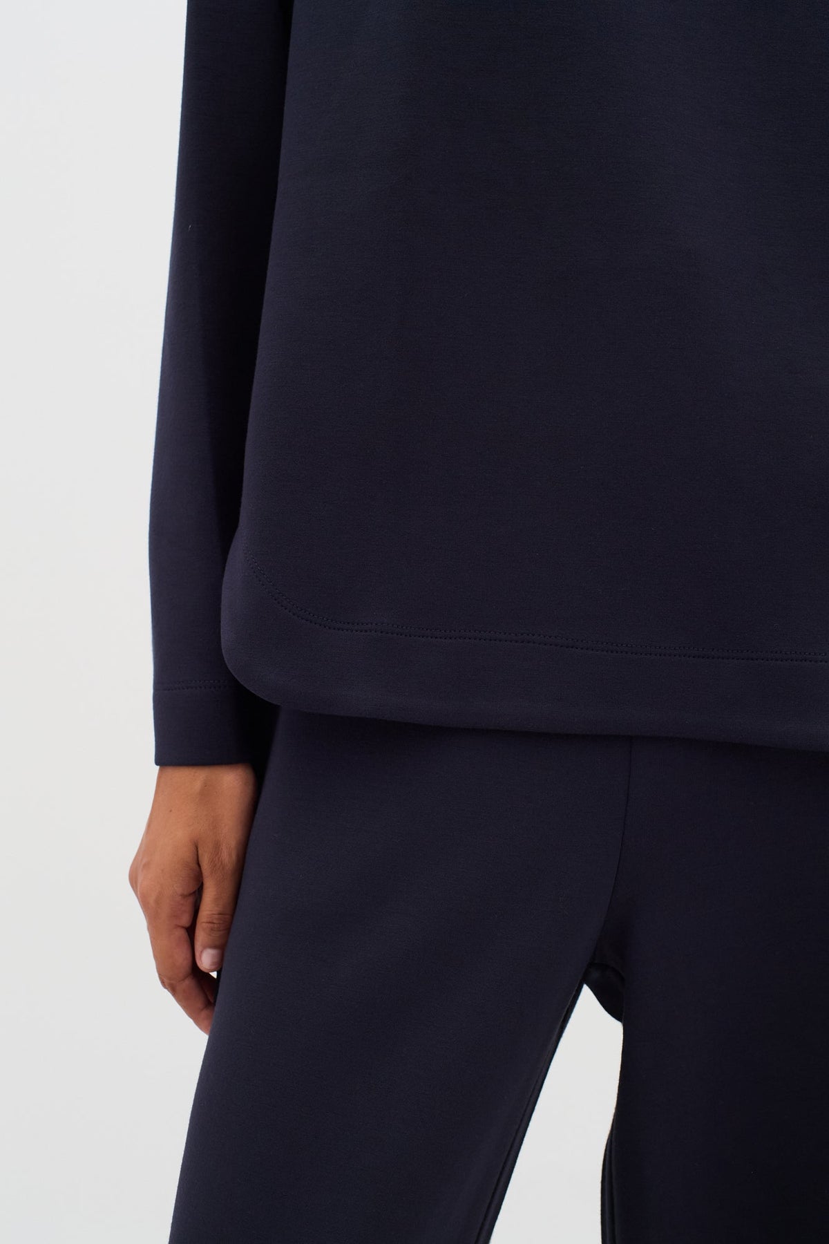 Chandail manches longues pour femme par InWear | 30108654 Bleu Marine | Boutique Vvög, vêtements mode pour homme et femme