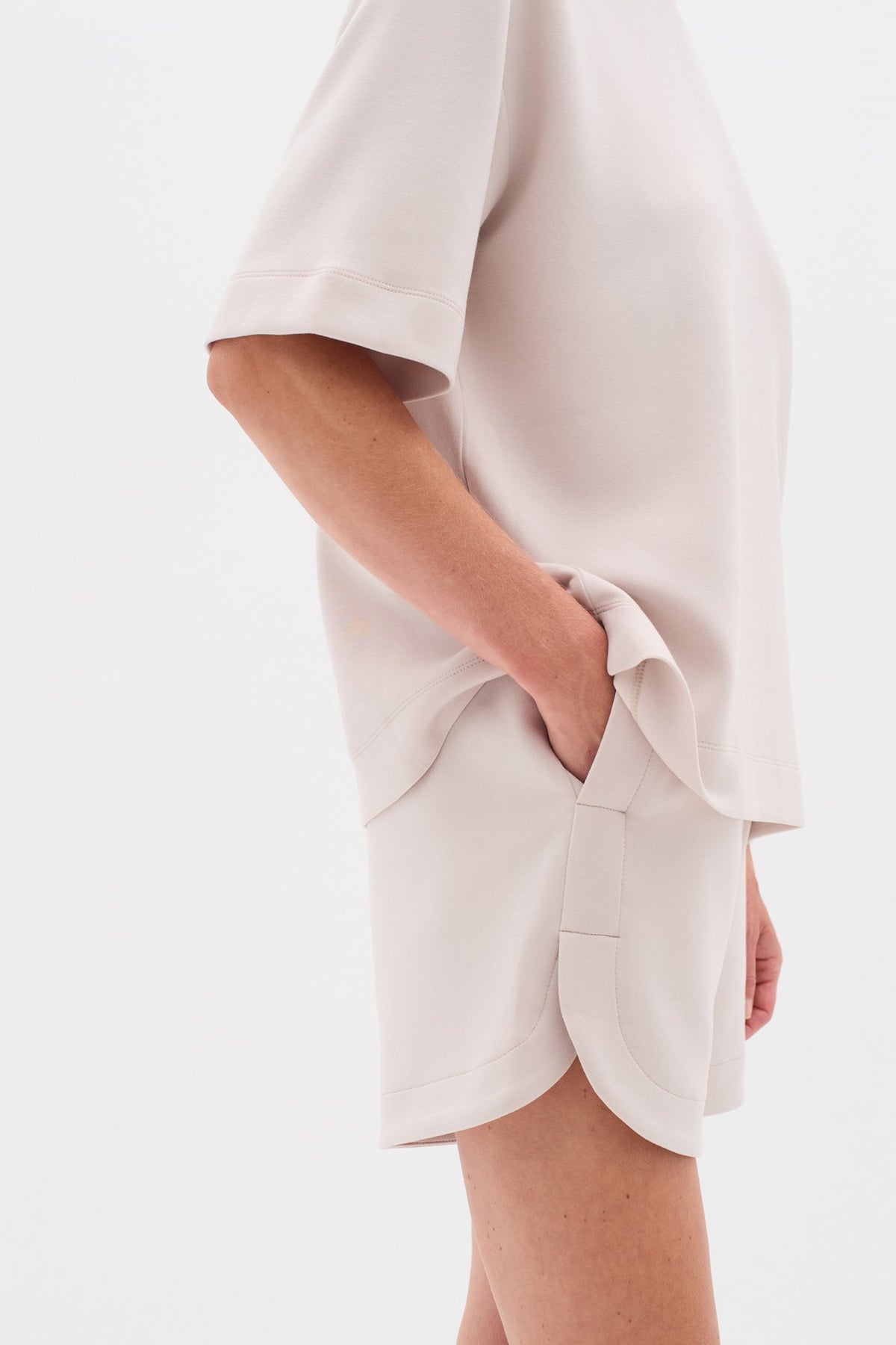 Short pour femme par InWear | 30110370 Brume | Boutique Vvög, vêtements mode pour homme et femme