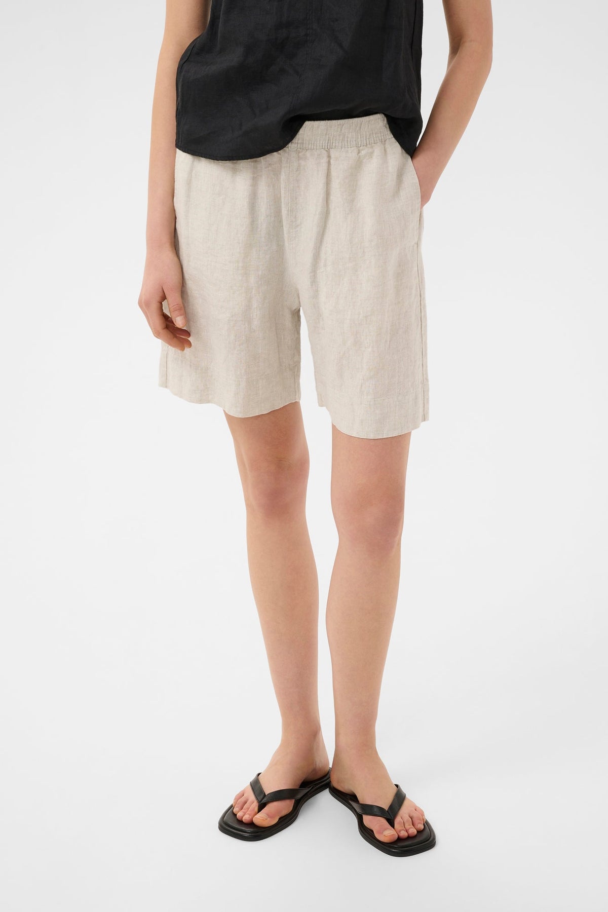 Bermuda pour femme par InWear | 30112545 Écru | Boutique Vvög, vêtements mode pour homme et femme