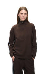 Chandail molletonné brun foncé à demi-fermeture éclair, col montant pour femme par InWear, vue de face