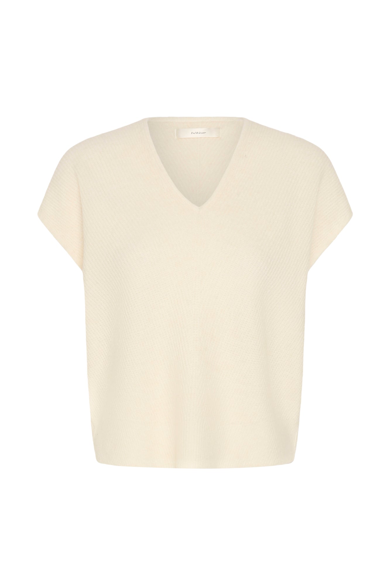 Vue avant du T-Shirt en tricot côtelé crème à col en V, manches courtes et étiquette au cou pour femme par InWear
