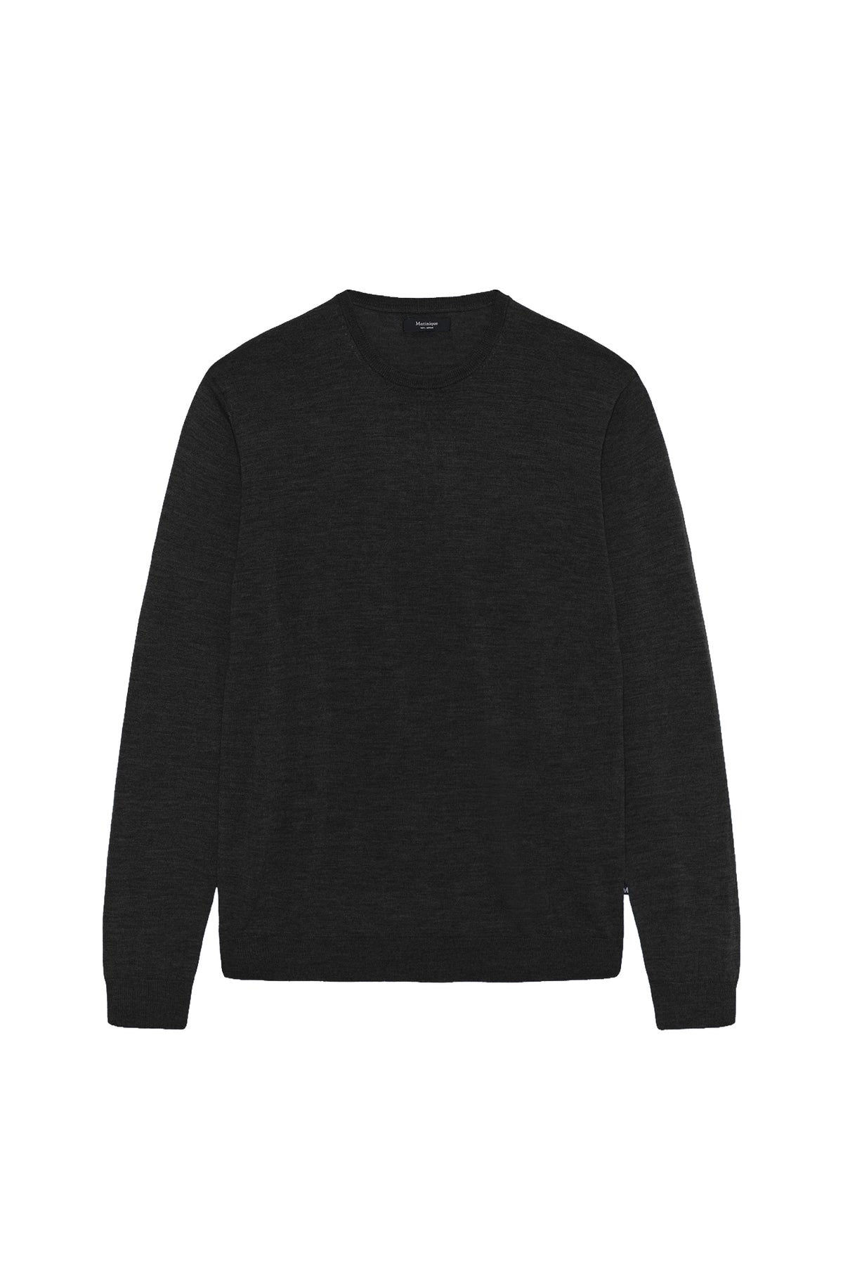 Chandail en tricot noir à manches longues, vue de face avec poignets et ourlet côtelés pour homme par Matinique